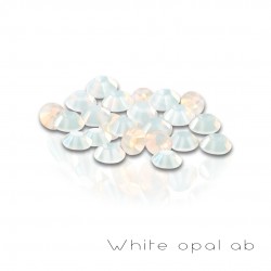 CYRKONIE SS5 WHITE OPAL 50SZT