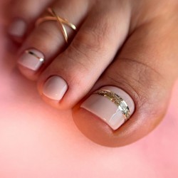 Pedicure Kosmetyczny -...